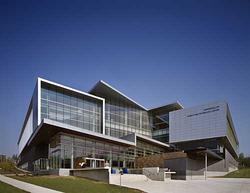 DU HỌC CANADA - GIỚI THIỆU CENTENNIAL COLLEGE 